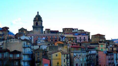 Tortorici:  città ribelle che si riscatta dalla schiavitù feudale.
