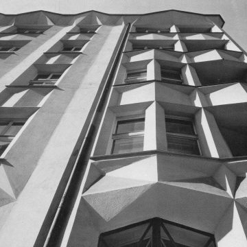 10- casa plurifamigliare - via Neklonova . Praga 1917