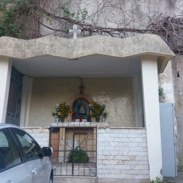 4- la loggia votiva di via Bolivia la forma razionalista che si fa involucro del sacro